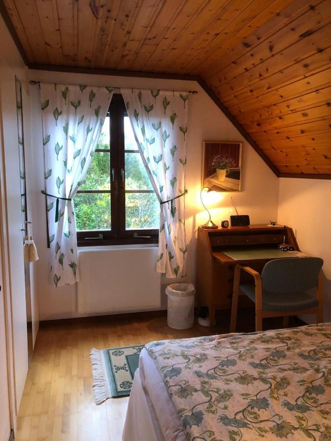 Anitas B&B Stockholm/Vaellingby Экстерьер фото