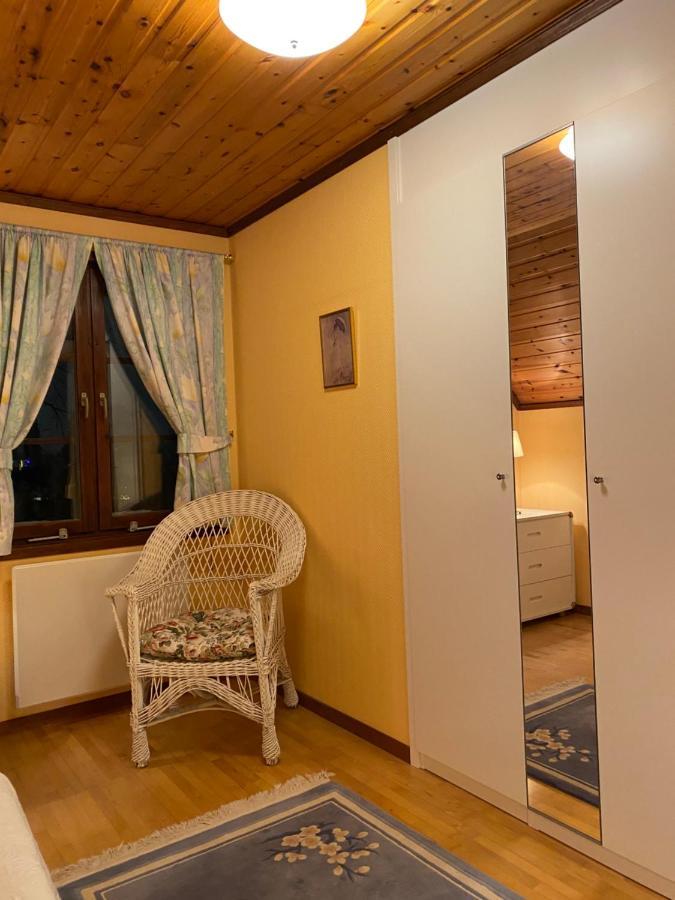 Anitas B&B Stockholm/Vaellingby Экстерьер фото